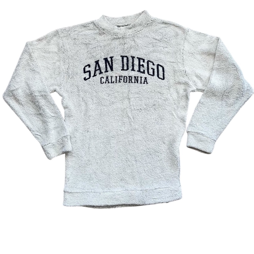 Austins Inc. Comfy Thick White San Diego Sweater Size:Small